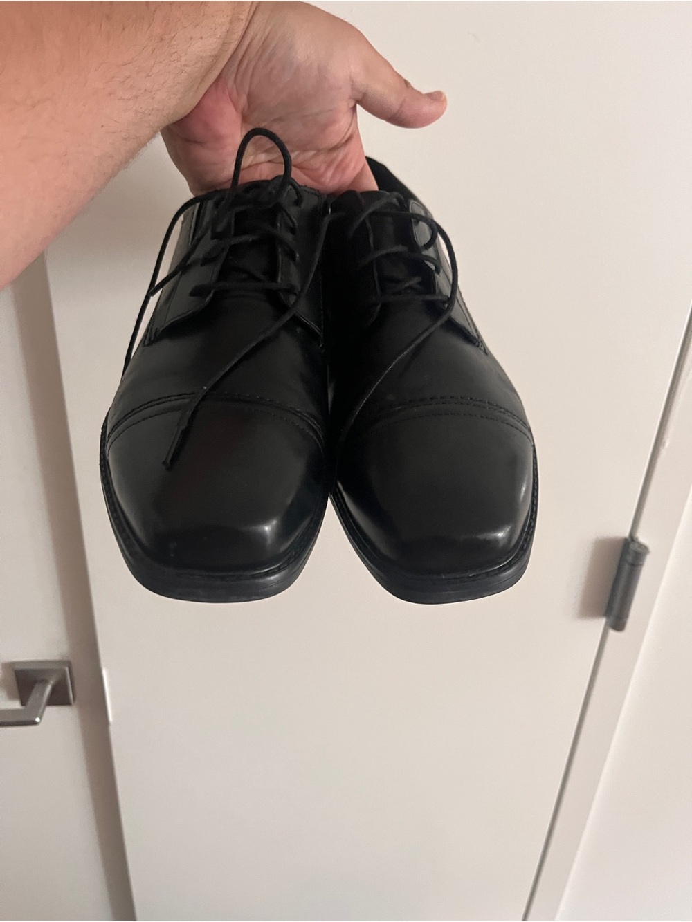 Clarks Black Men’s Lace-Up Oxfords